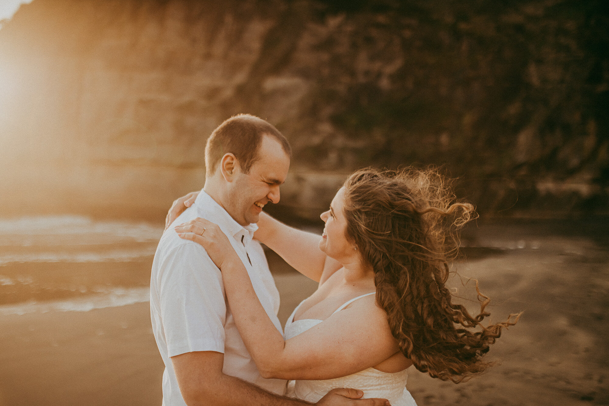 Muriwai Beach engagement session {Auckland pre-wedding photographer}