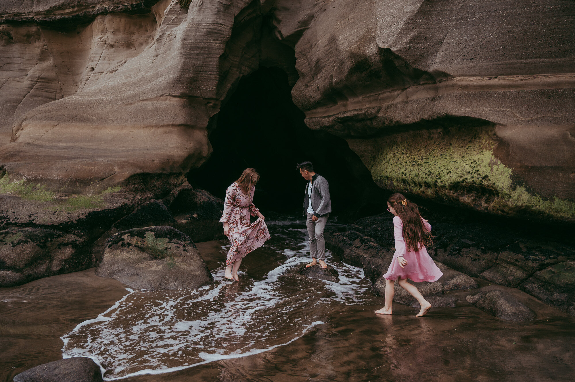 Family photo shoot on the beach {Auckland kids-baby photographer}