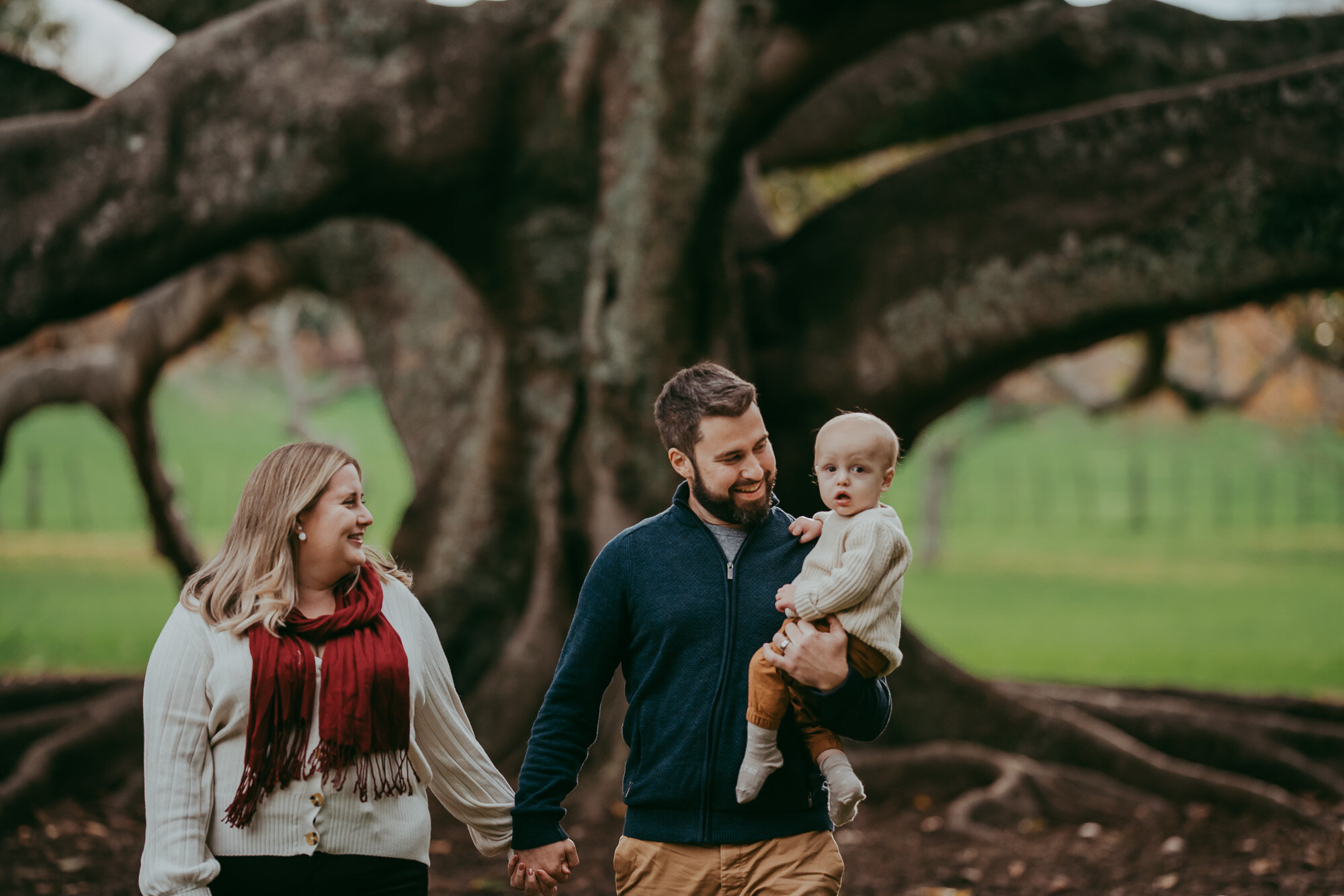 Autumn family-baby session in Cornwall Park {Auckland newborn photographer}