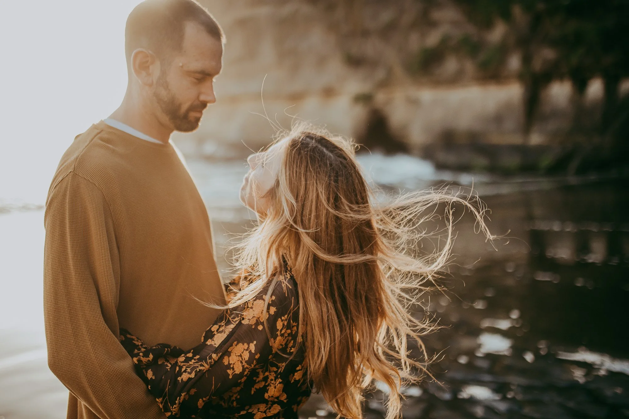 Pre-wedding photo shoot on Muriwai Beach {Auckland photographer}