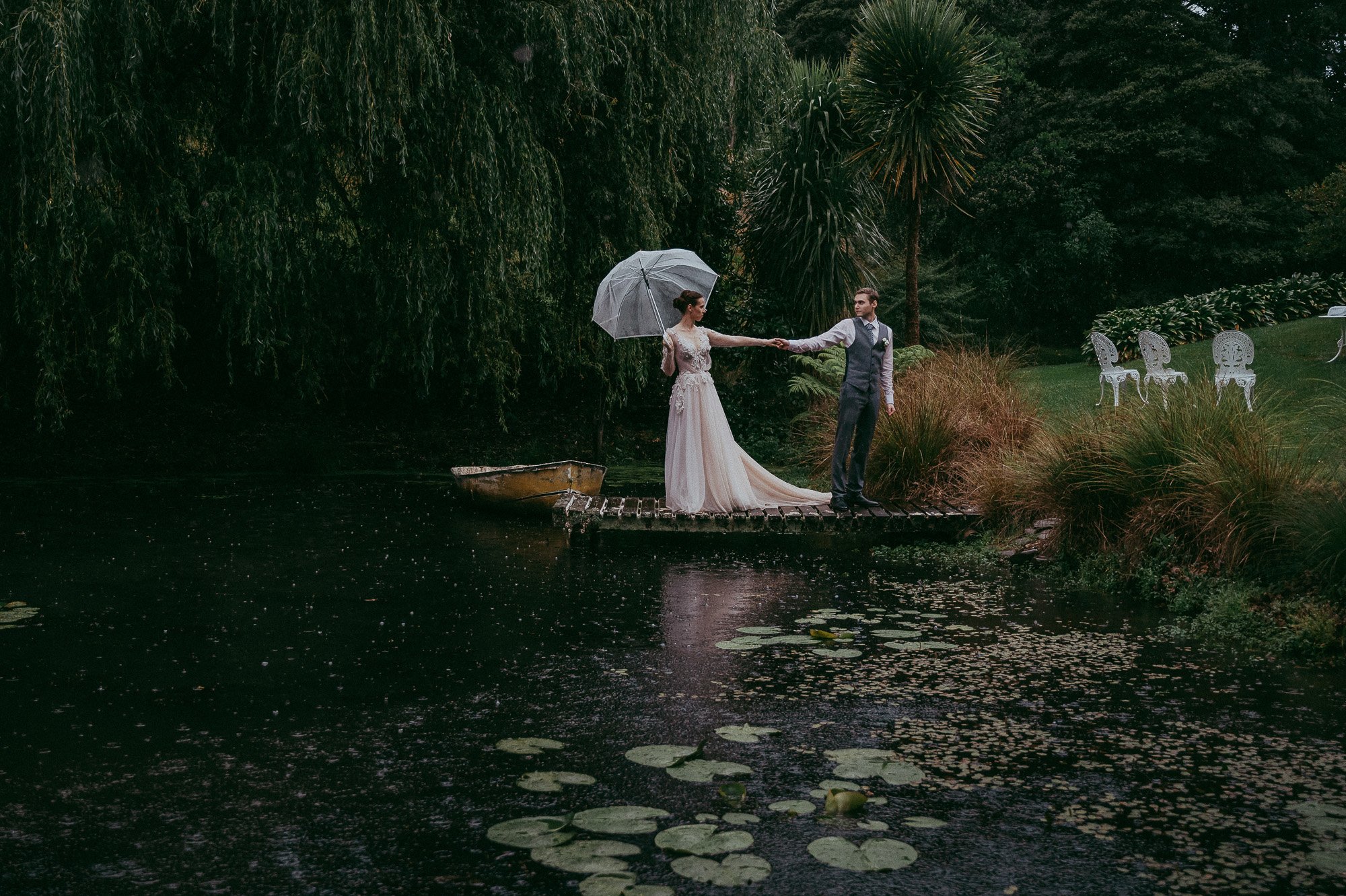 Rainy day Patumahoe wedding: Evgenia and Anton {Auckland photographer} Ginagin