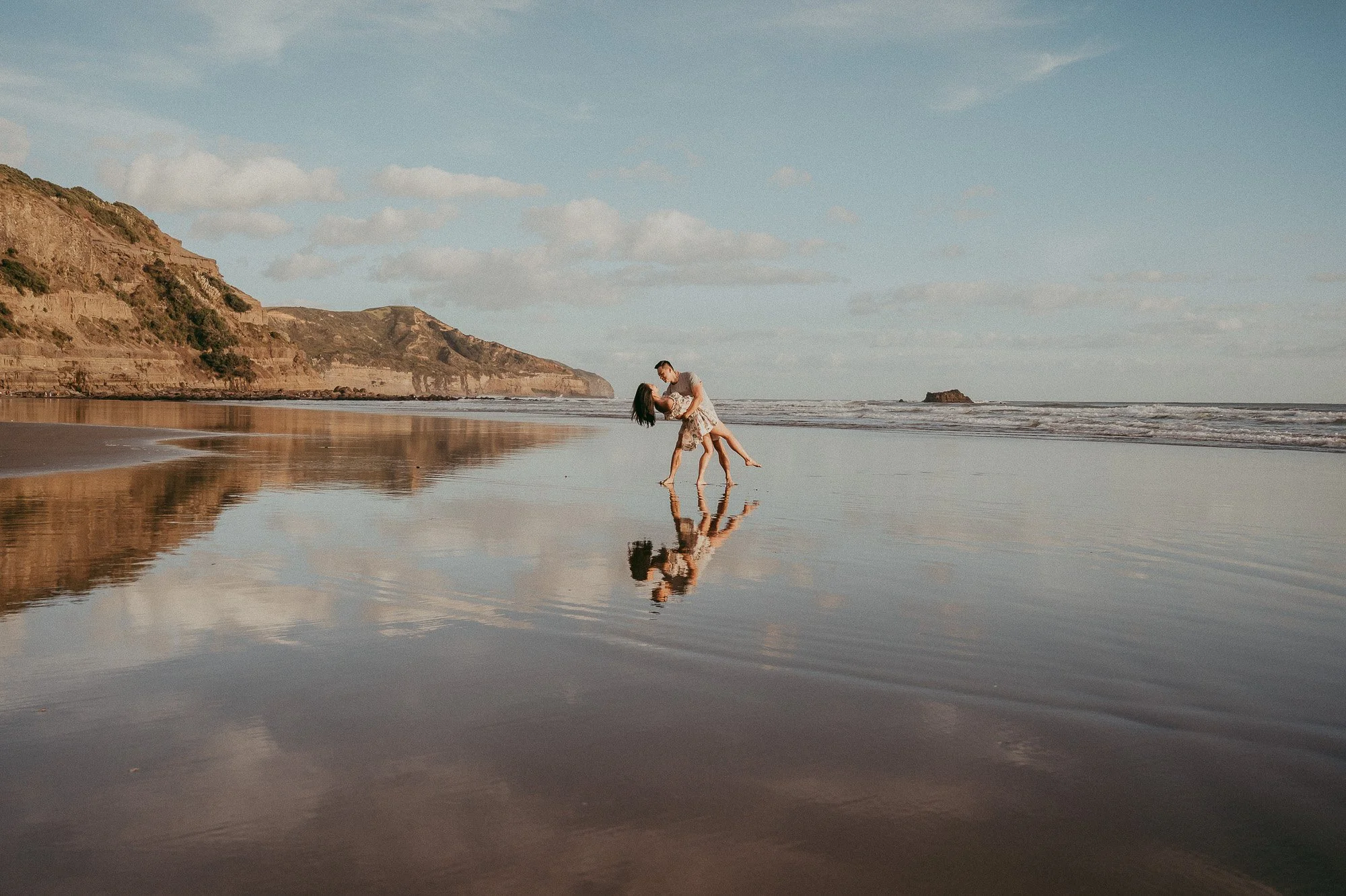 Overseas couple session in Auckland {NZ pre-wedding photographer}