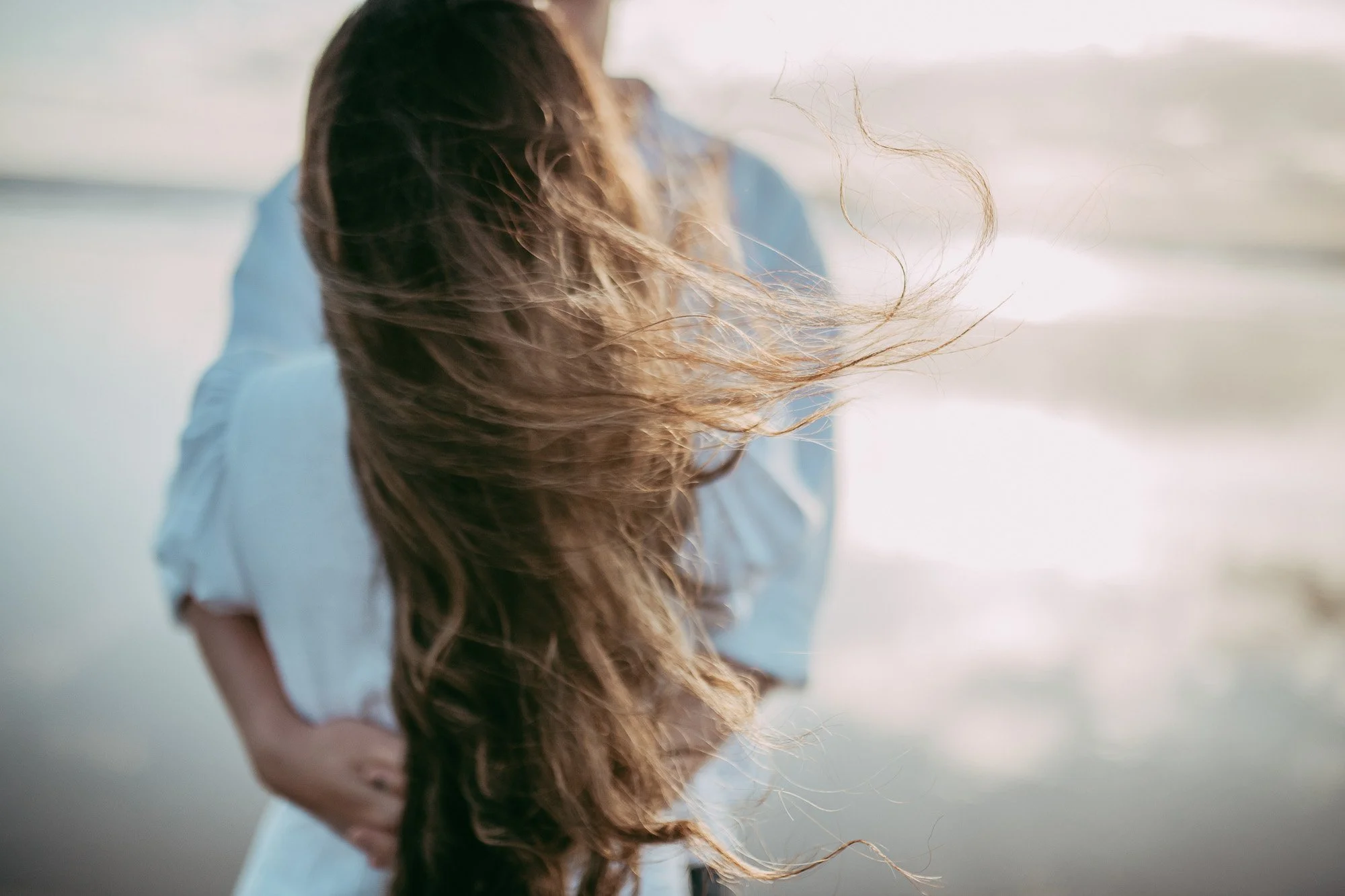 Engagement photo shoot on Muriwai Beach (Auckland wedding photographers)