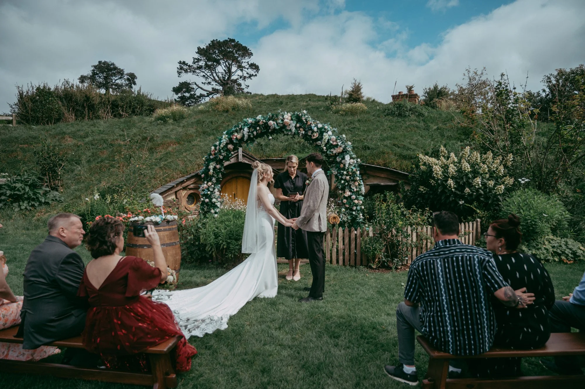 Wedding in Hobbiton: Steve and Desiree (New Zealand photographer)