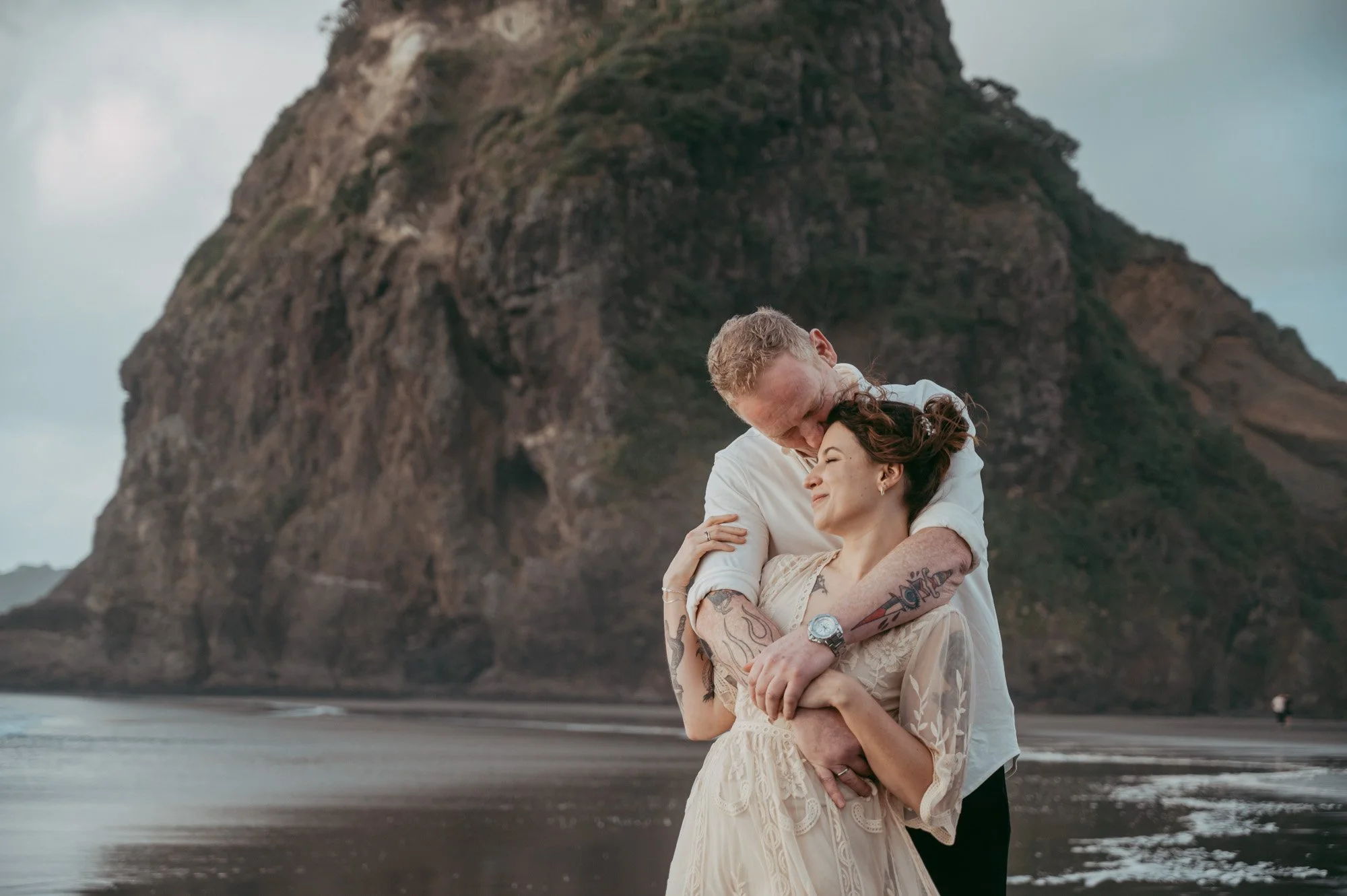 Elopement at Piha (West Auckland photographer) - Alex and Stephen