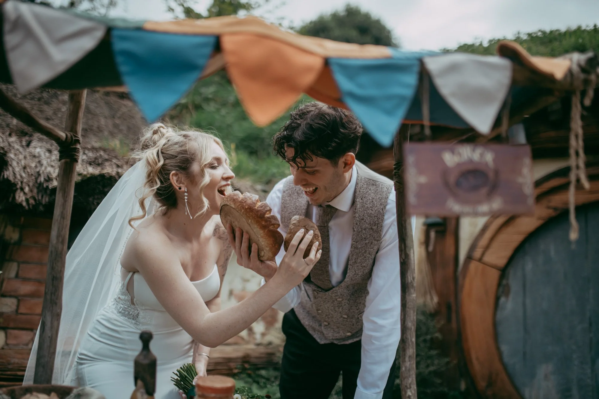 wedding_hobbiton__by_Levien-13.jpg