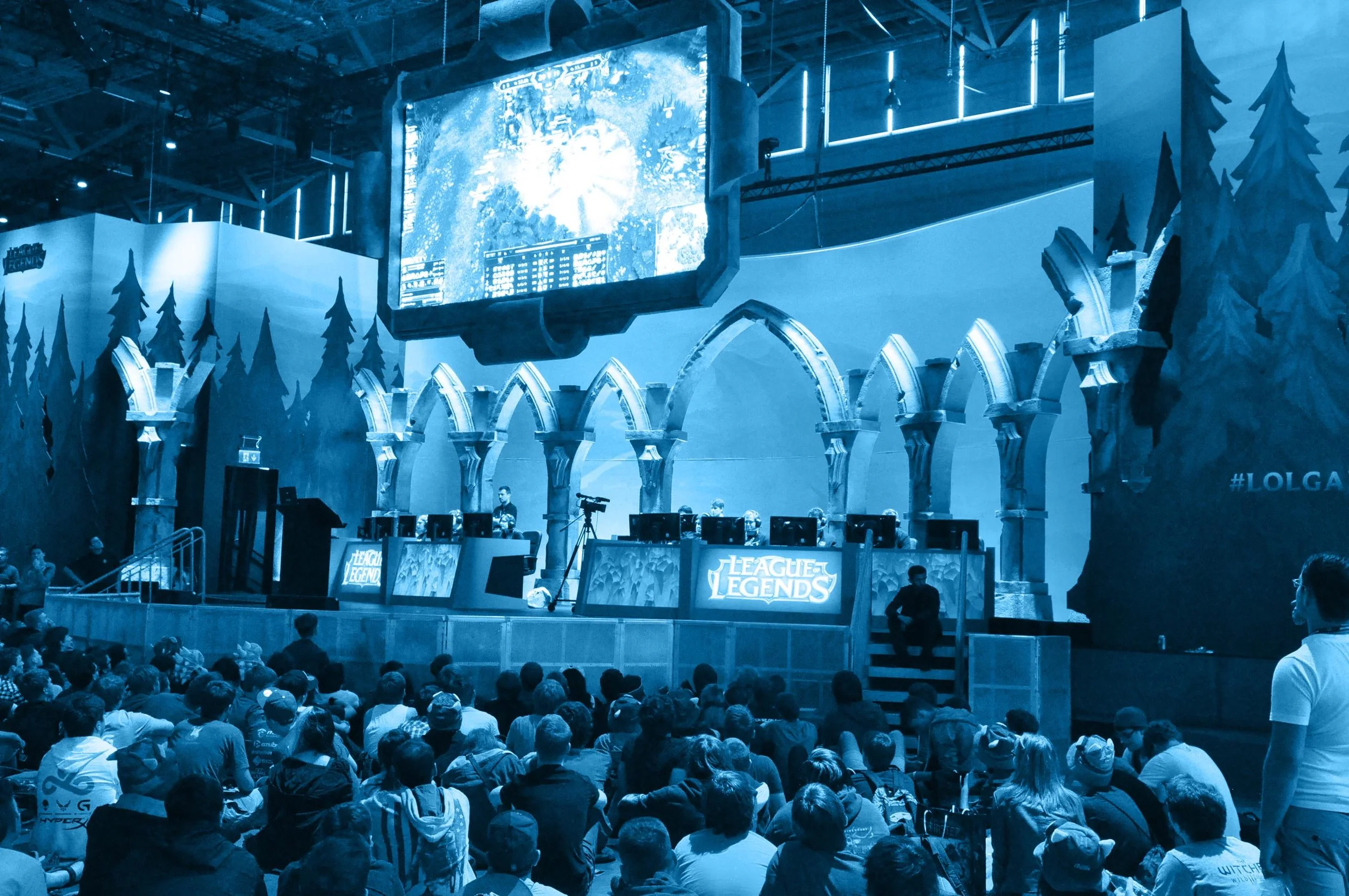 eSports_banner_blue.jpg