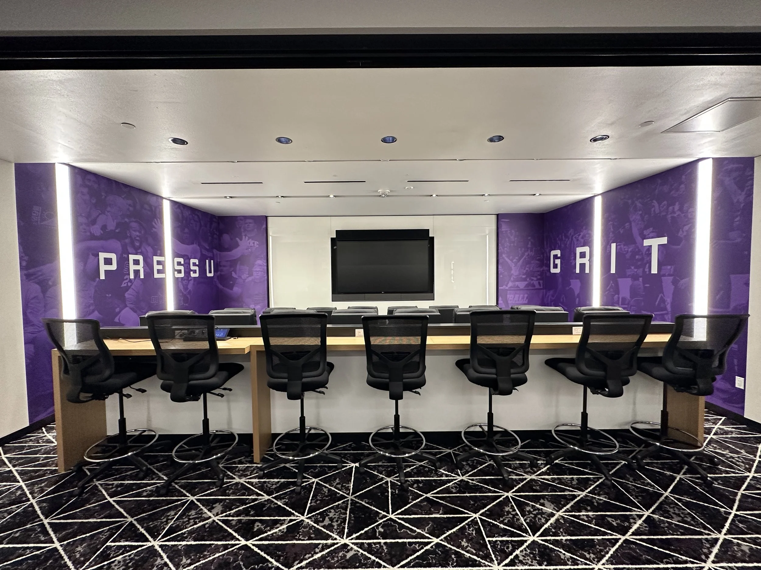 Out with the Old: Why Today's College Athletes Prefer Modern Interior Design