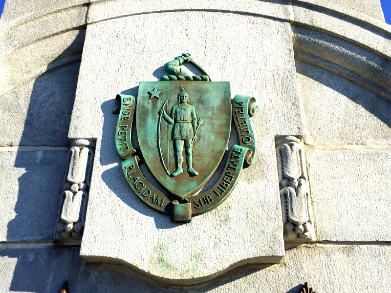 massachusetts coat of arms on the bu bridge (sonya kovacic)