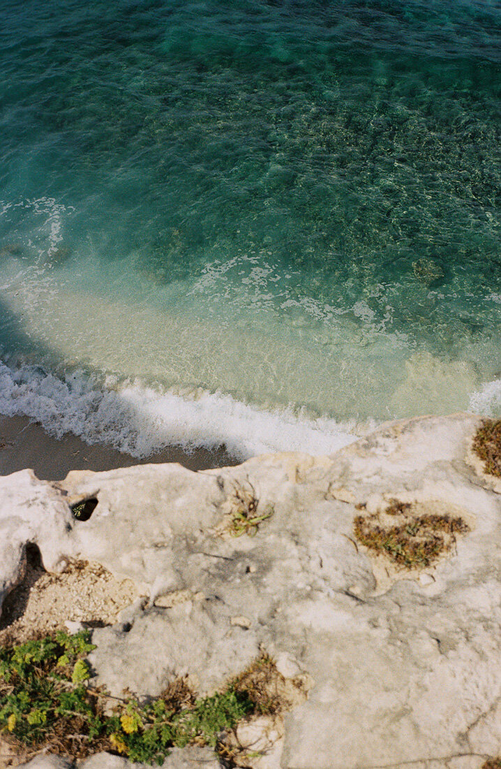 Cancun 35mm analog film photo by Frankie Marin