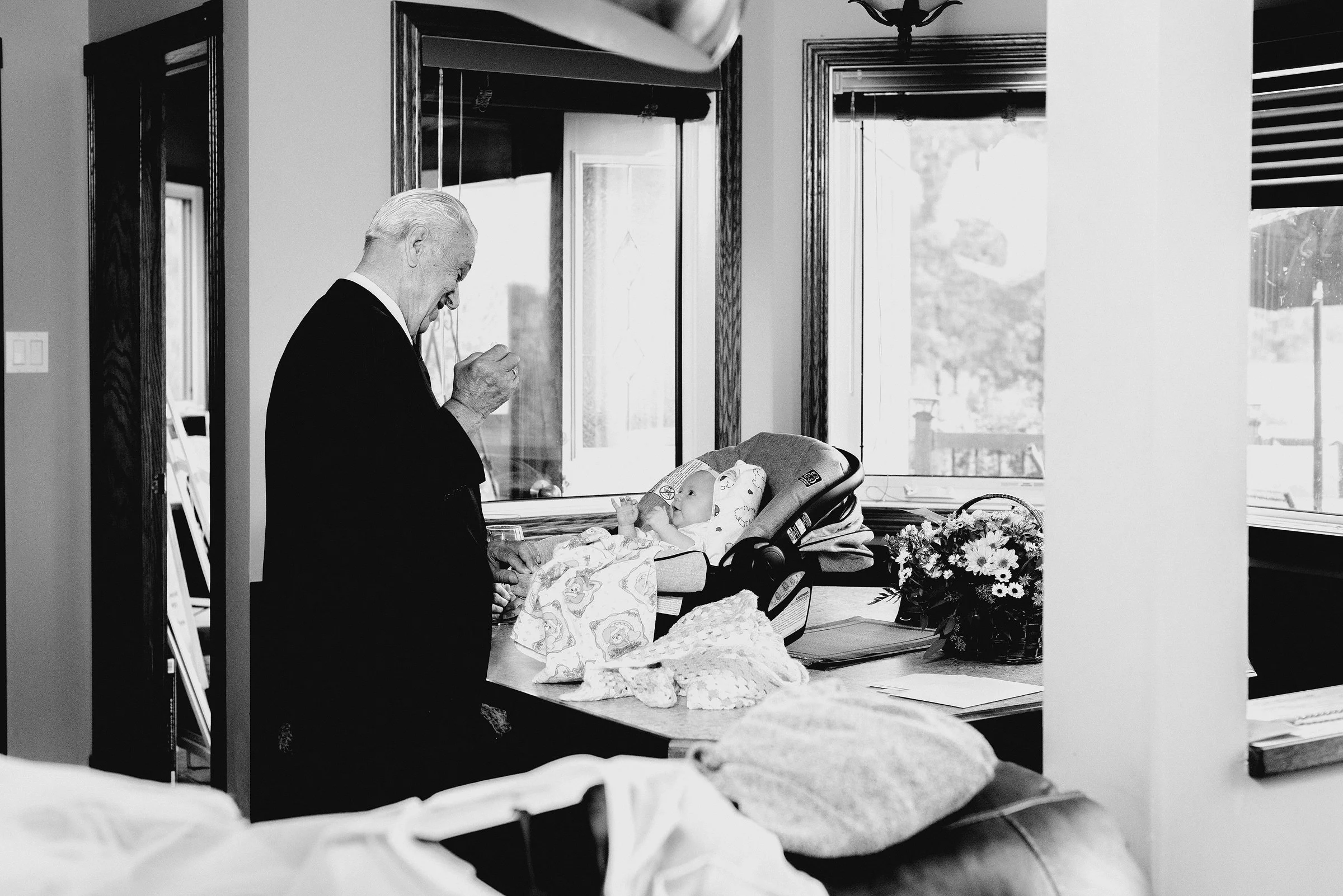 Winnipeg_Wedding_Photographer_007.jpg