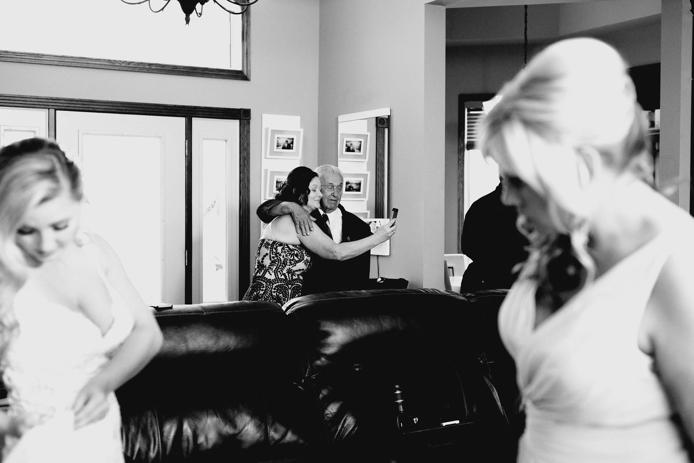 Winnipeg_Wedding_Photographer_011.jpg