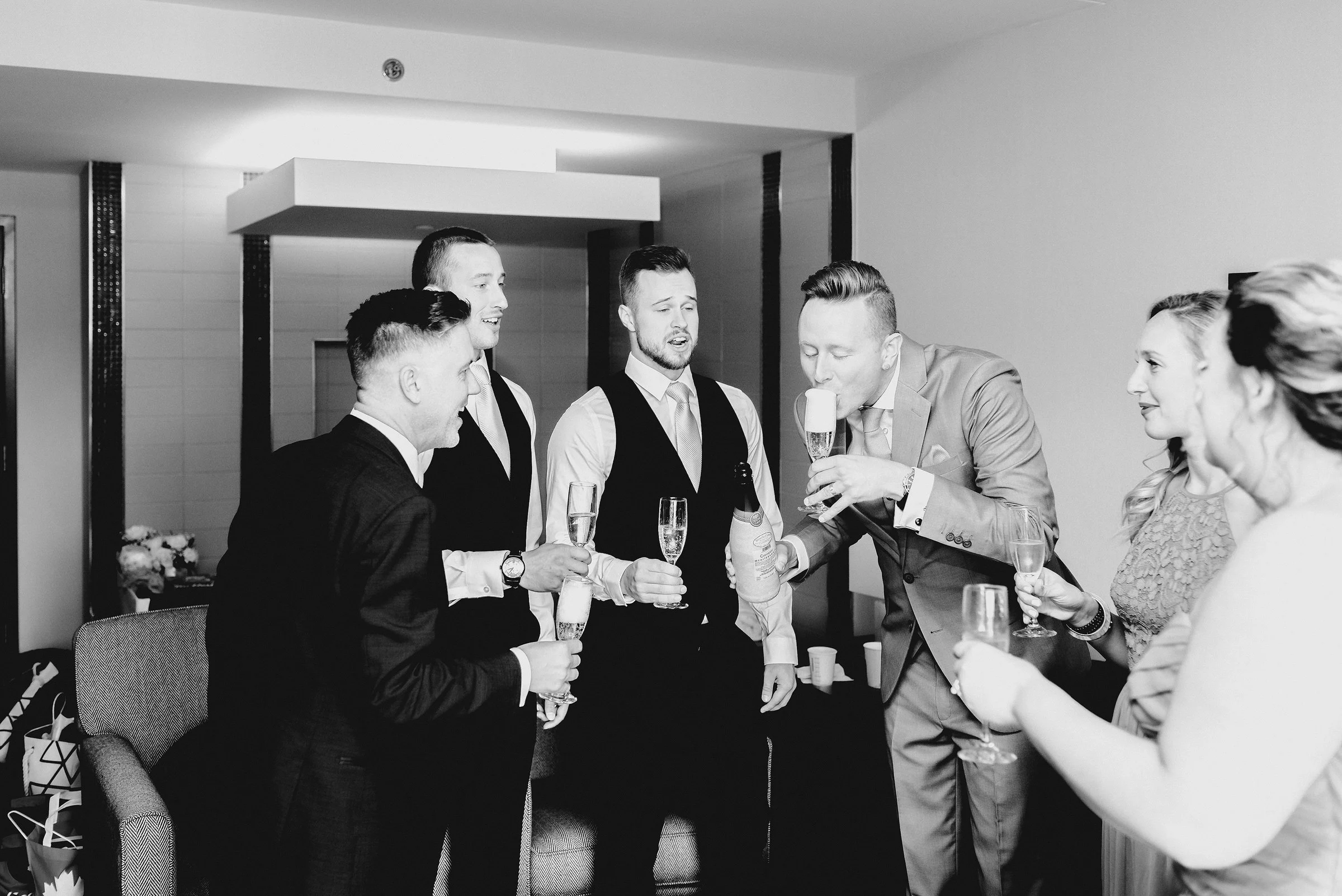 Winnipeg_Wedding_Photographer039.jpg