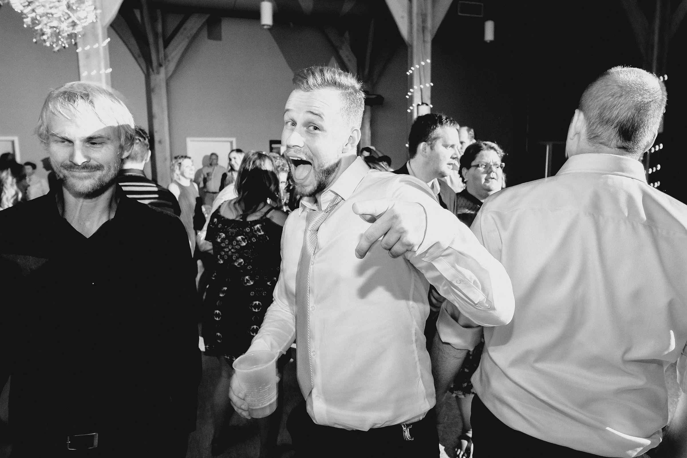 Winnipeg_Wedding_Photographer141.jpg