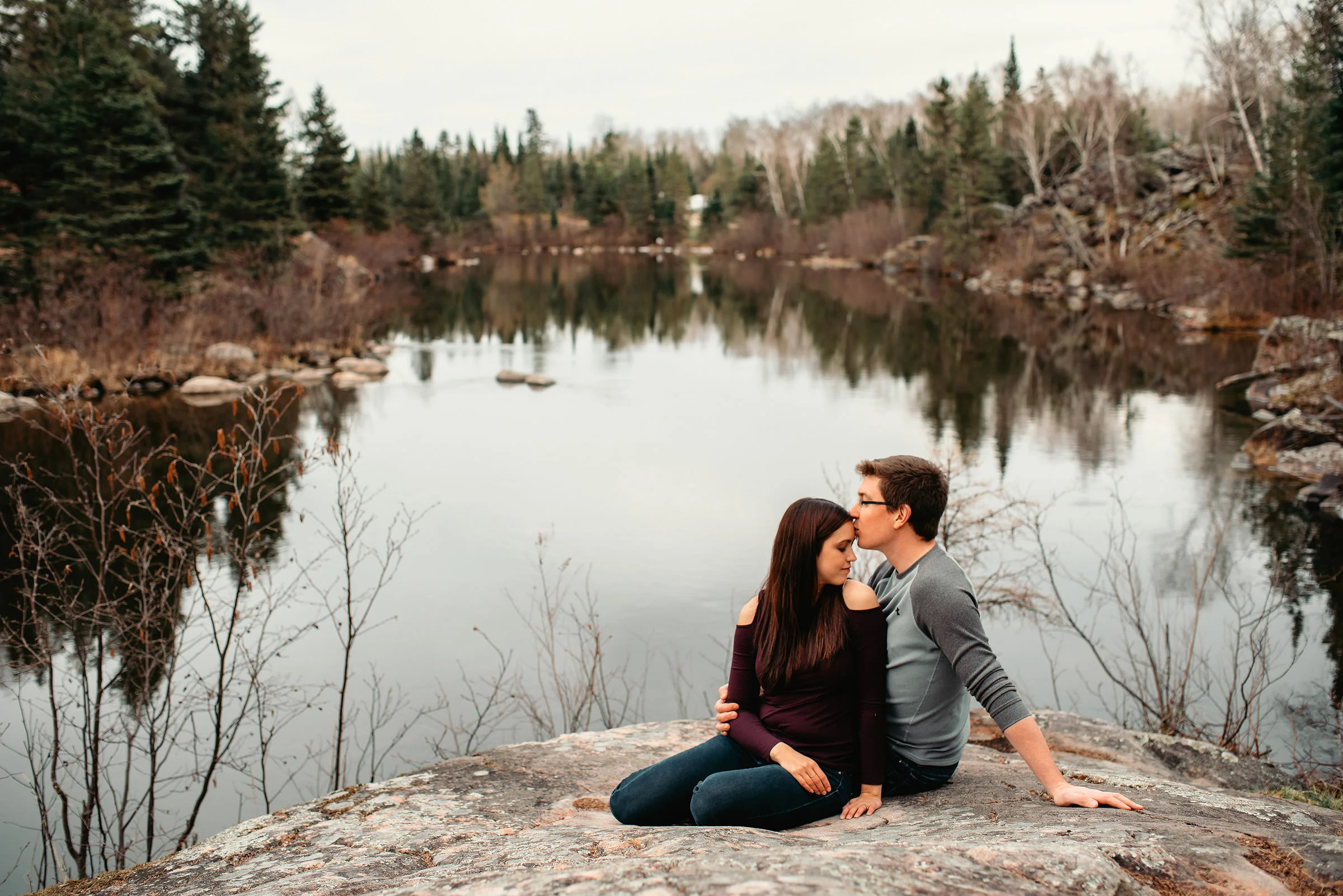 pinawa_Dam_Engagement_Photography_011.jpg