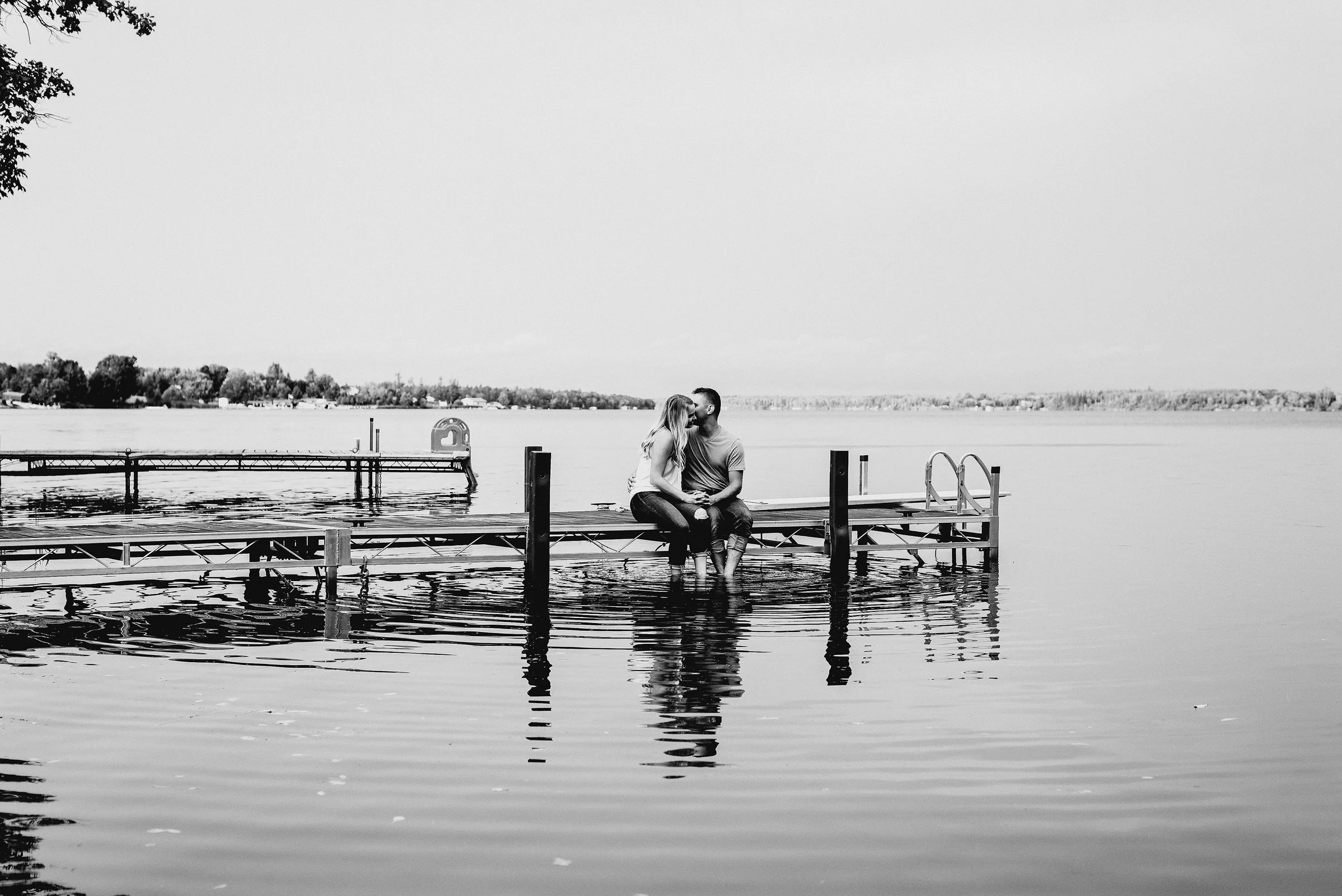 Cabin_Lake_Engagement_Photography_017.jpg