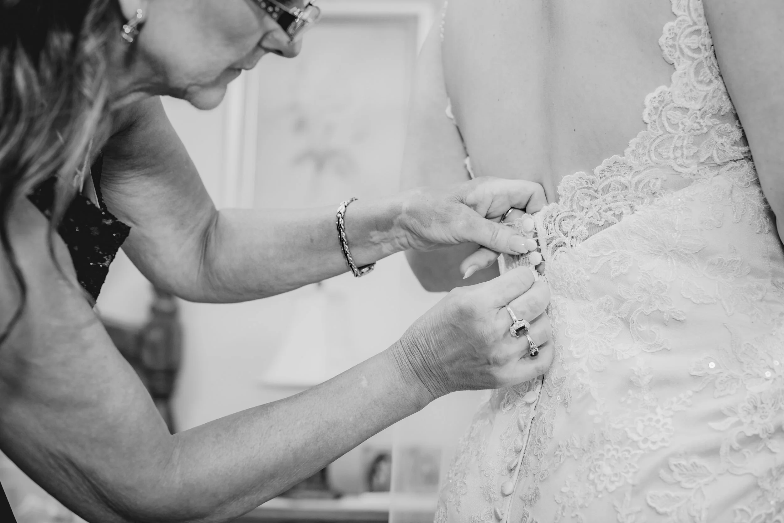 Qualico-Centre-Wedding_054.jpg