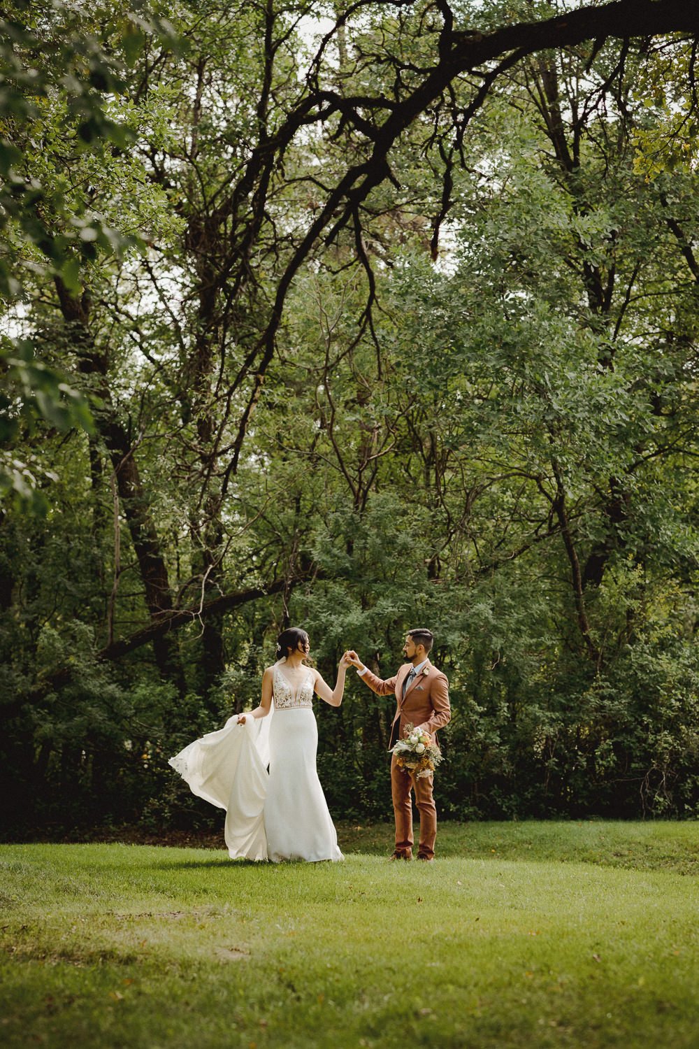 gates-roblin-winnipeg-wedding_062.jpg