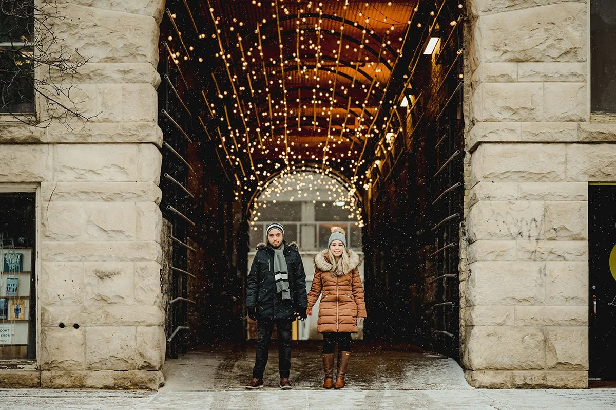 winnipeg-winter-engagement-downtown-007.jpg