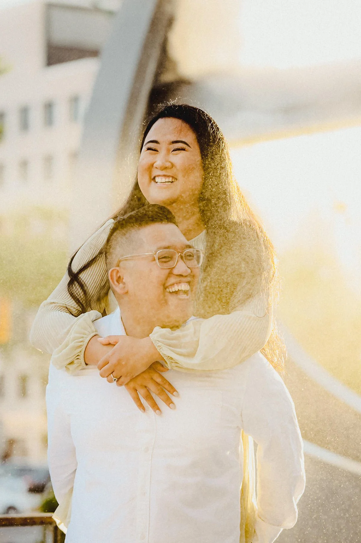 downtown-winnipeg-engagement-photographer-006.jpg