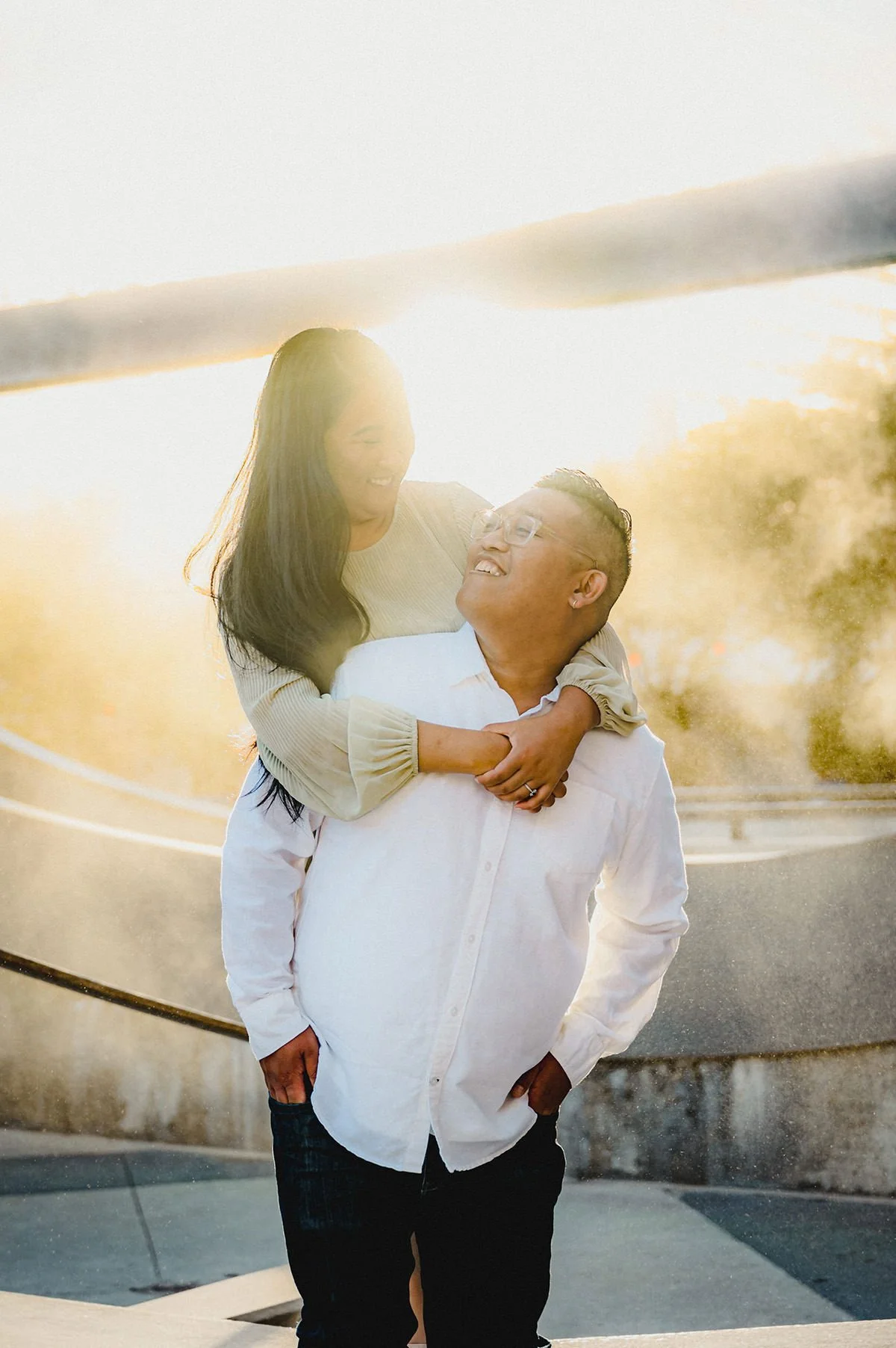 downtown-winnipeg-engagement-photographer-007.jpg