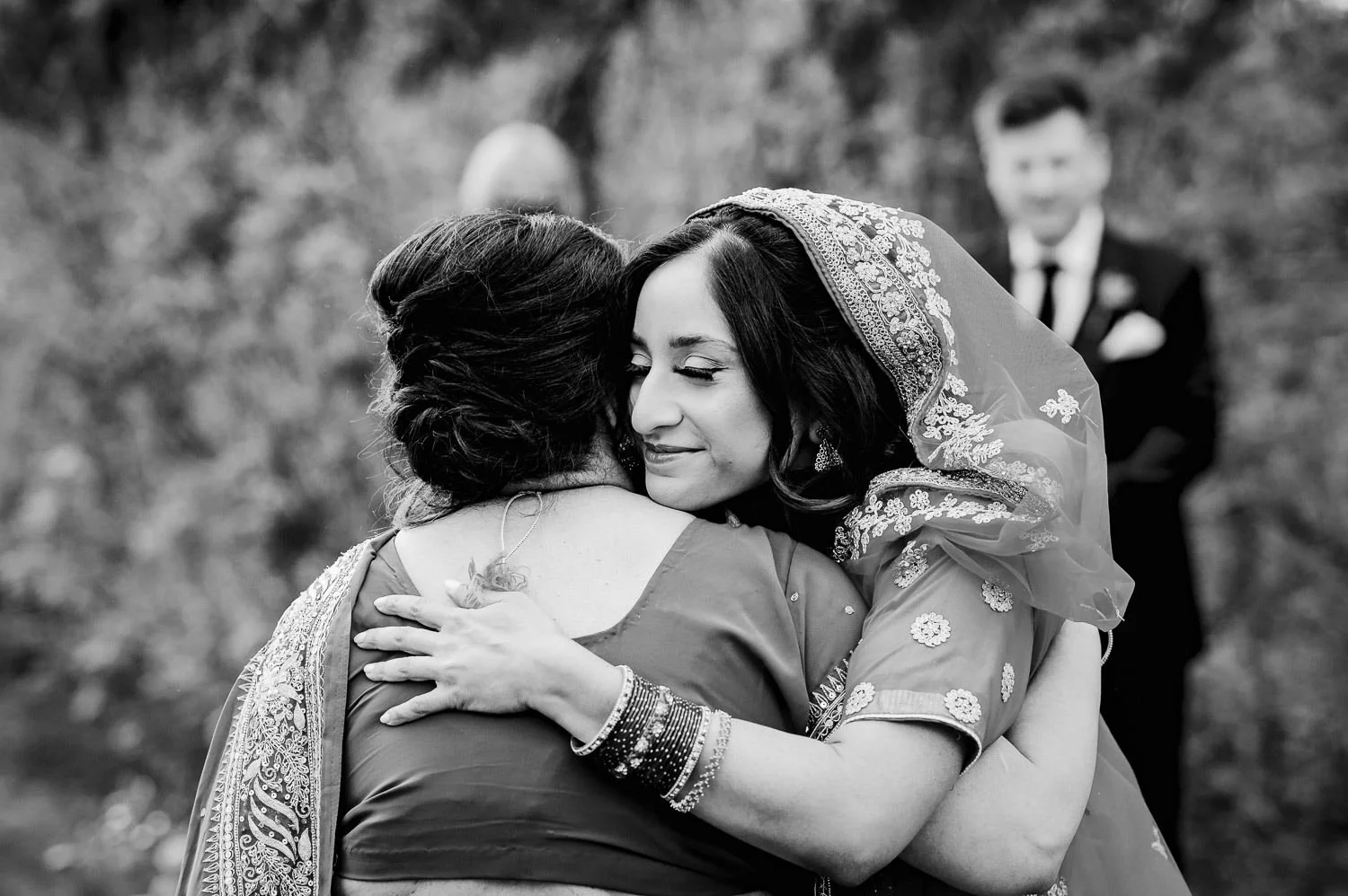 backyard-wedding-winnipeg_008.jpg