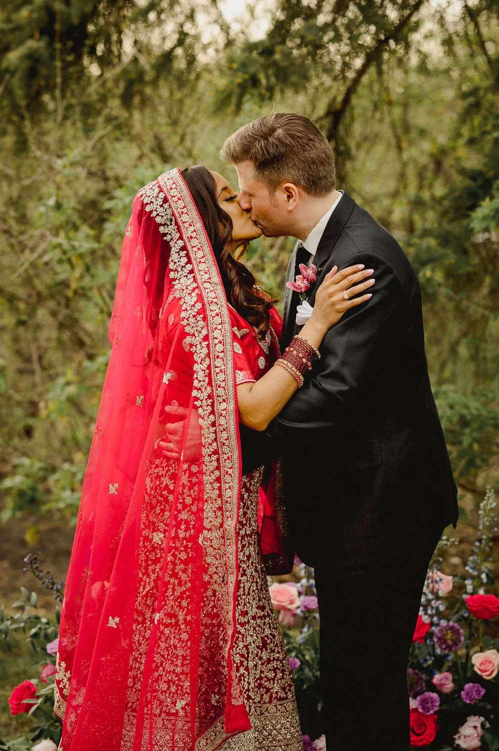 backyard-wedding-winnipeg_020.jpg