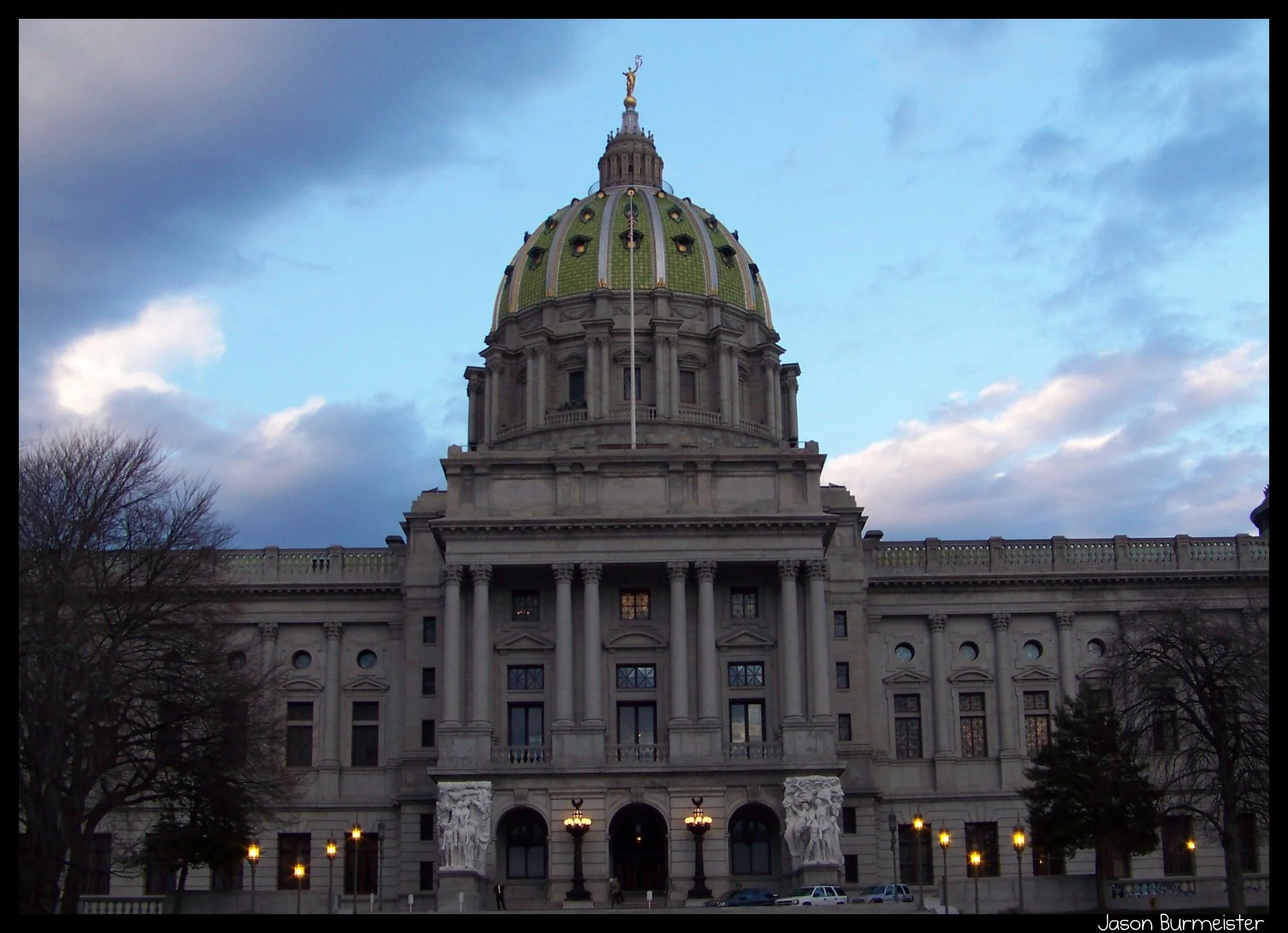 PA State Capitol (Credit: Jason)