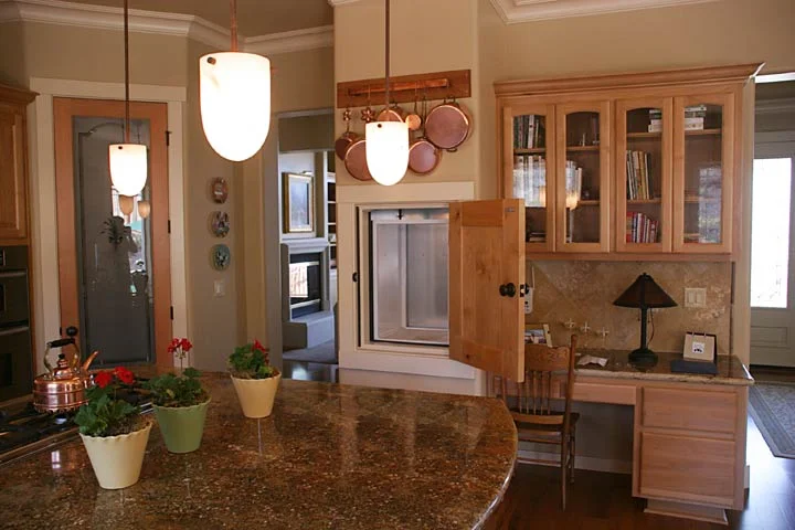 CRW_9291_RT8.jpg