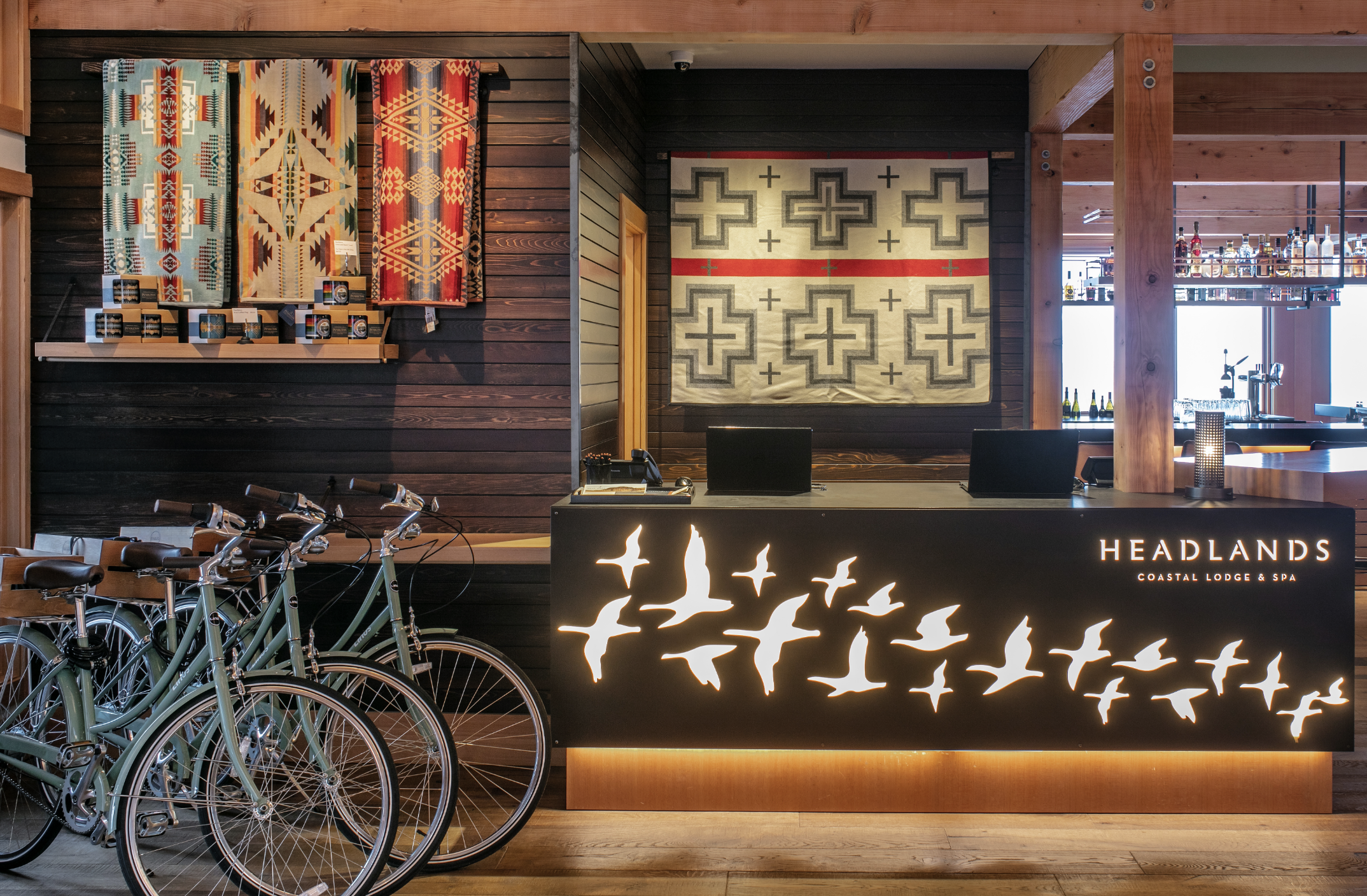 Headlands Lodge // Branding & Experiential Design