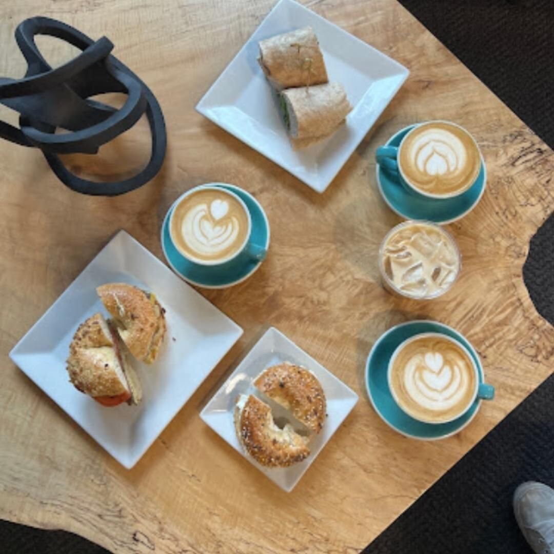 Beautiful table spread coming out of the Seaport! A reminder to order online to pick up your order or use DoorDash and have it come to you! Check out the link in our bio to learn more!
.
.
.
#coffee #bakedgoods #art #breakfast #lunch #takeout #coffee