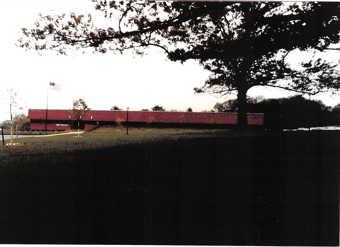 Mont1b.jpg