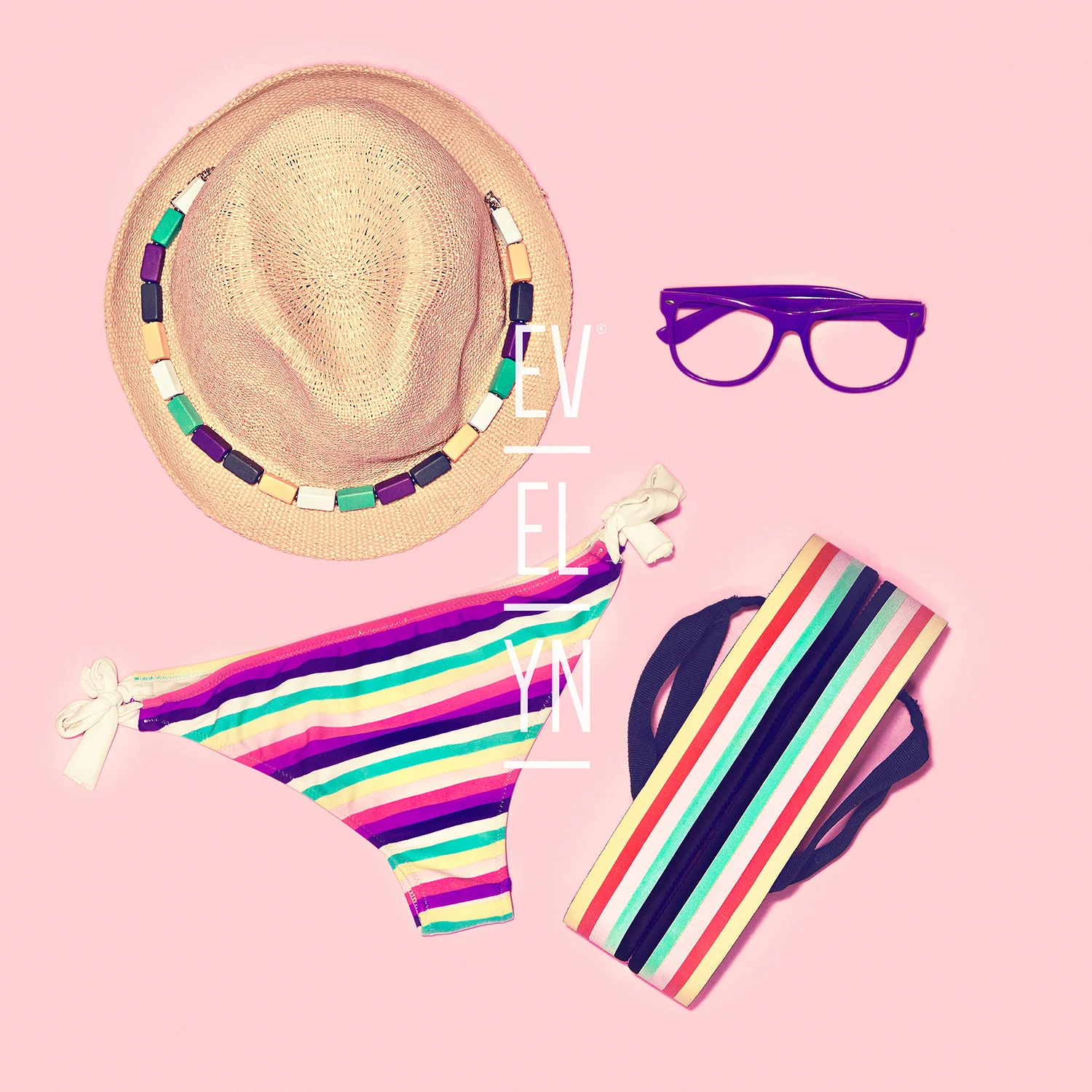 EVELYN Brand Expresion 3port.jpg