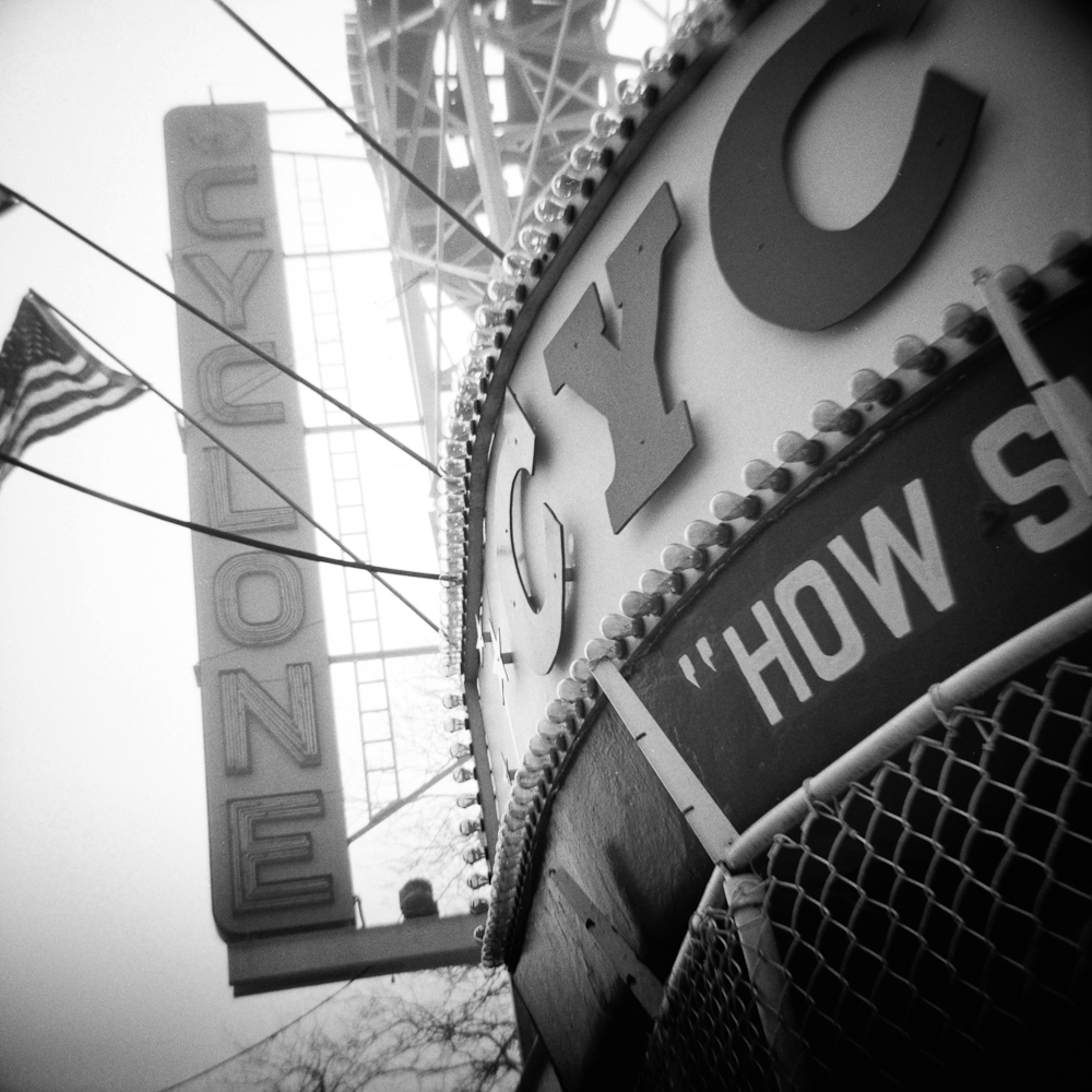CYCLONE SIGNAGE