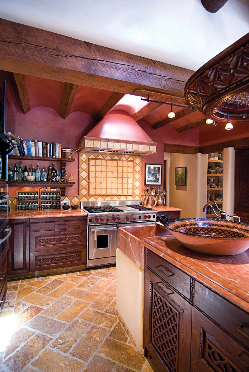 Statements-in-Santa-Fe-kitchen-2.jpg
