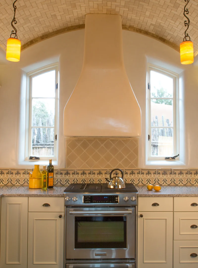 Statements-in-Santa-Fe-kitchen-tile-1.jpg