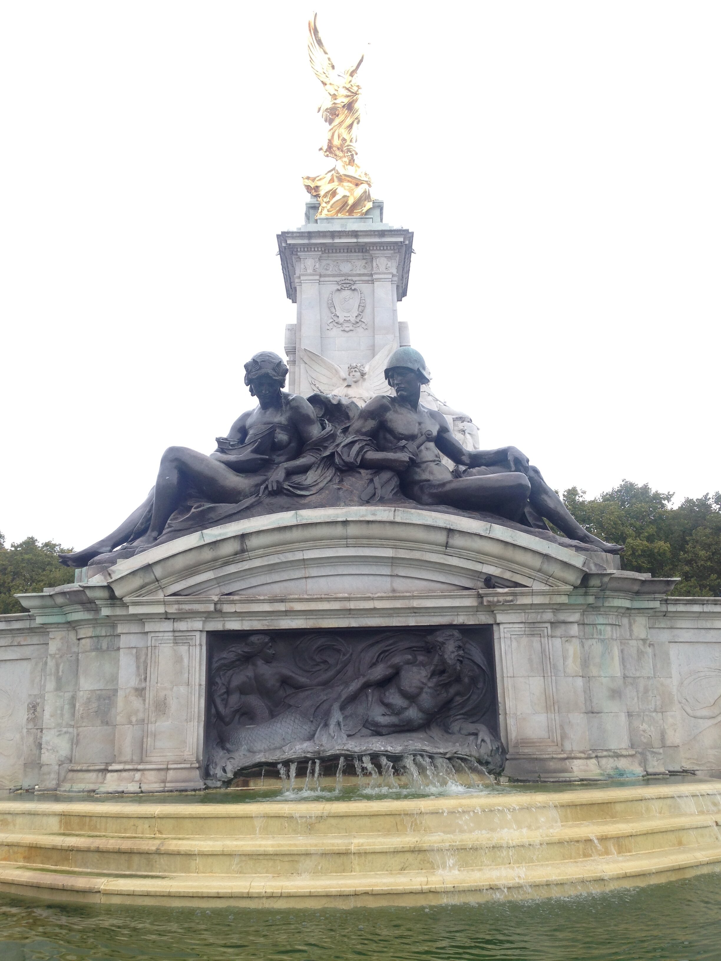 Victoria Memorial Fountain.JPG