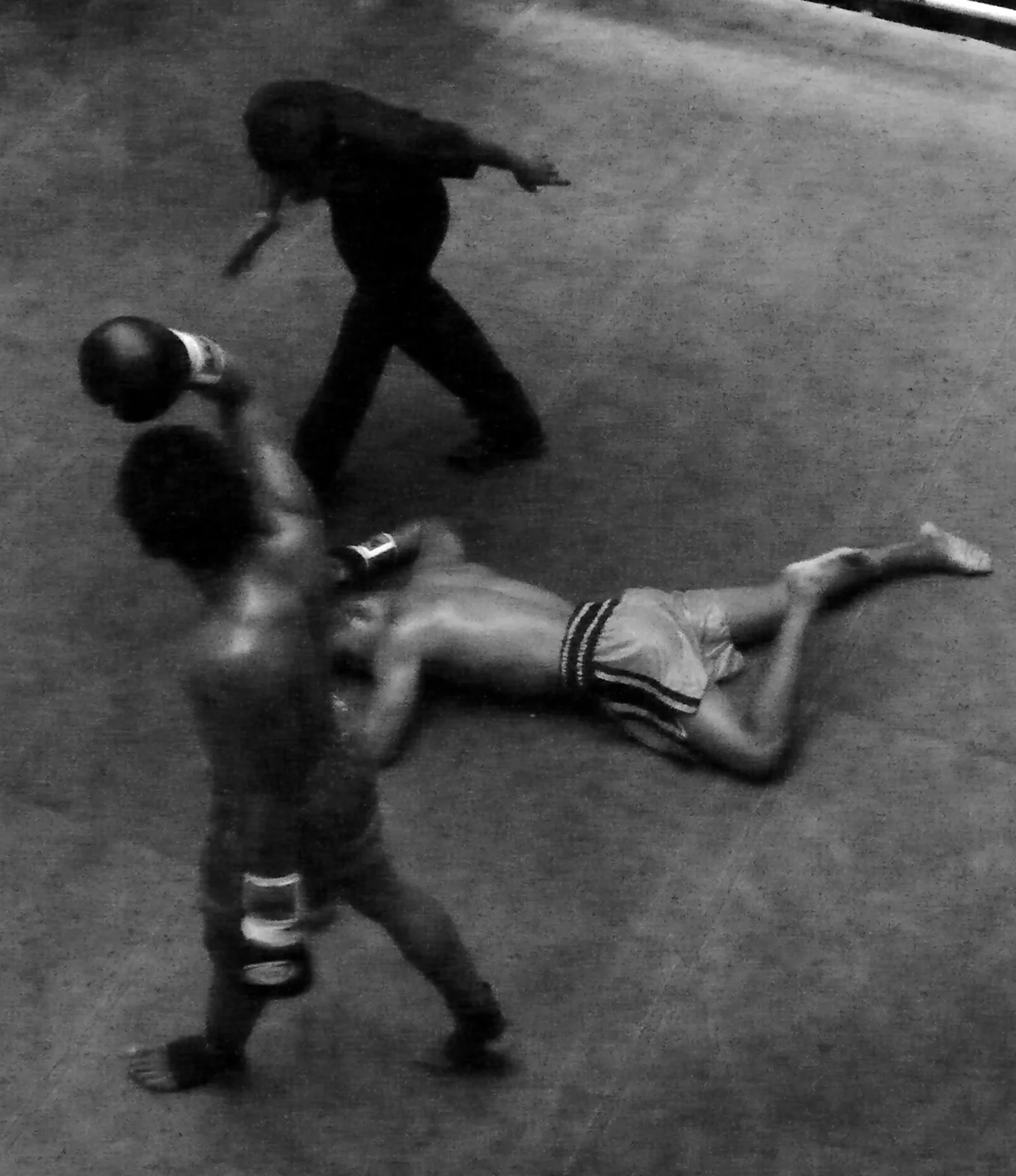 Knock Out.