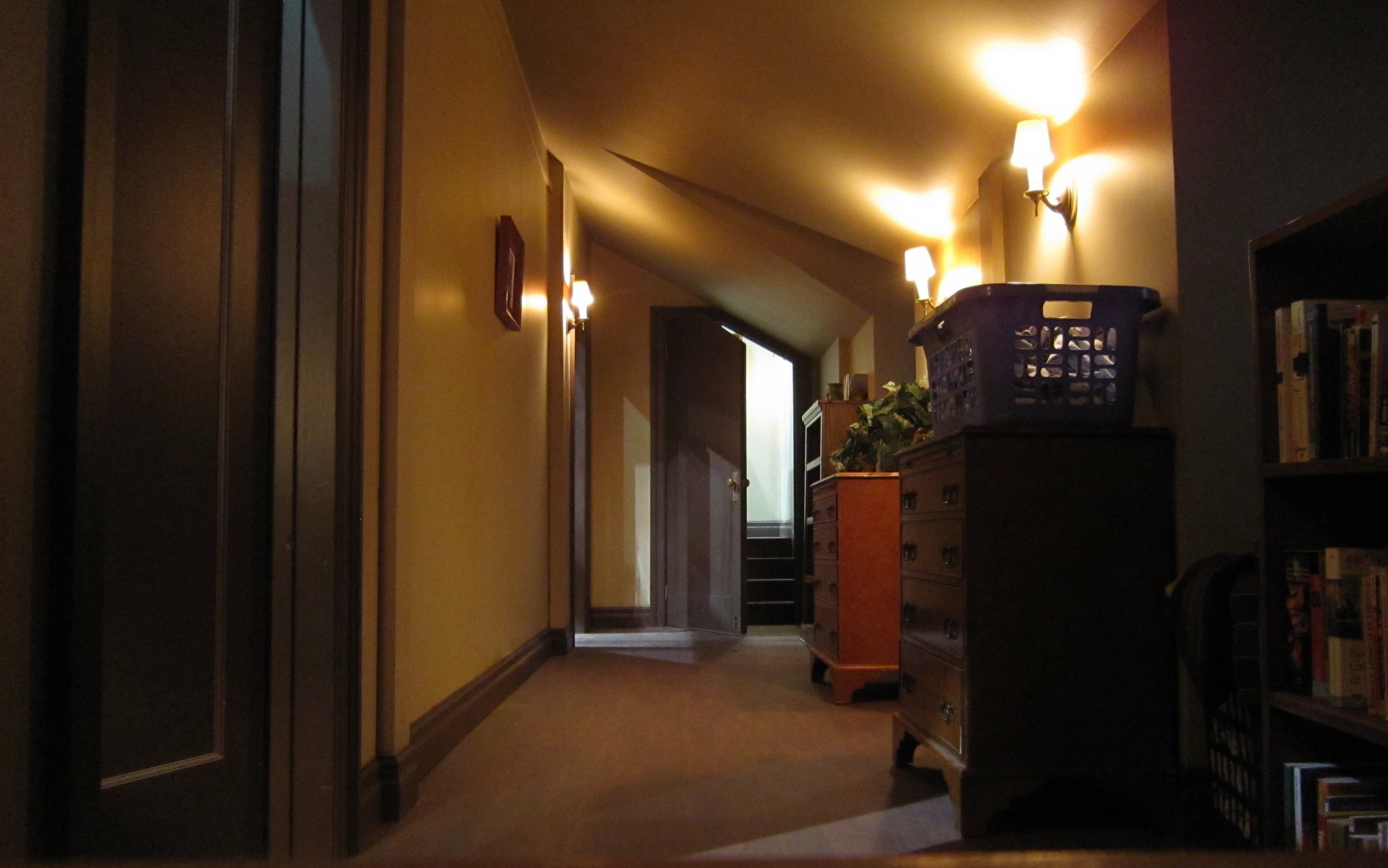 attic hall4 copy.JPG