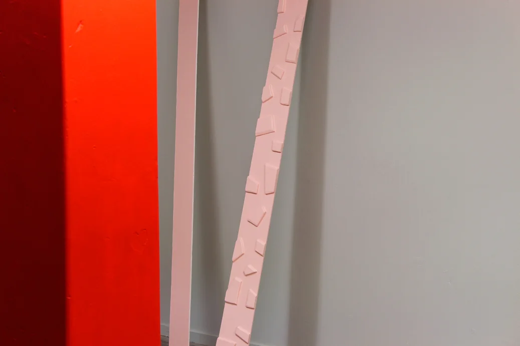 pink+reddetail.jpg