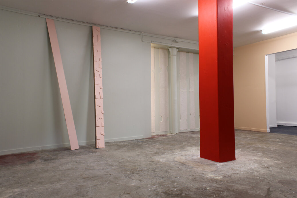 pink,red,wallcols.jpg