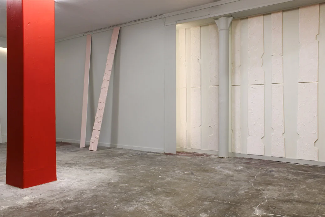 red,pink,wallcols.jpg