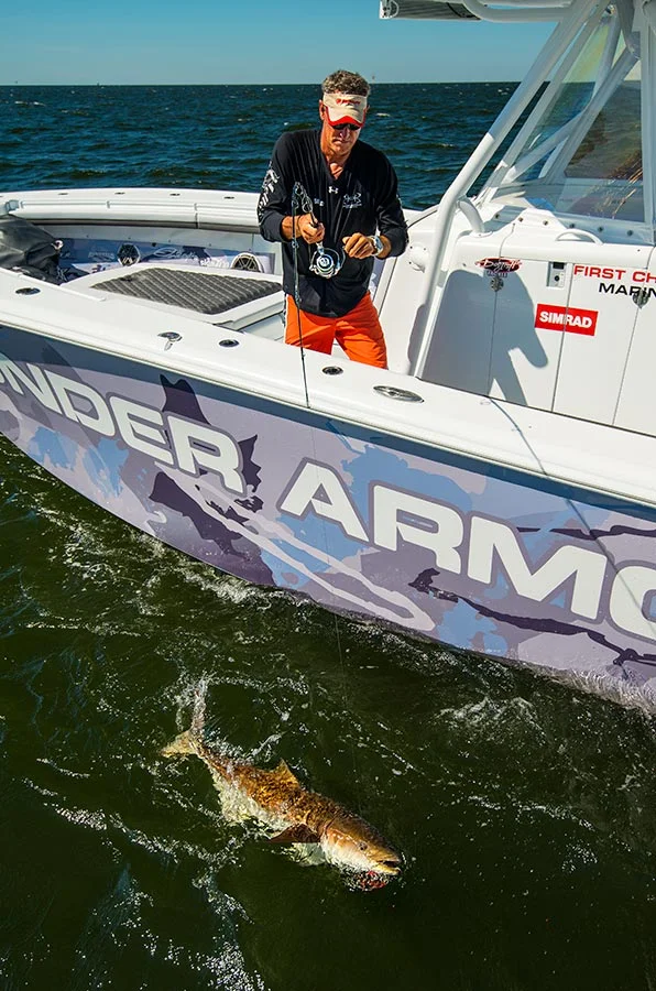 scott bringing the first cobia to the boat. nikon d800, 28mm, f/5.6, 1/640 sec