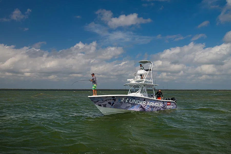 steve hooked up with a nice tripletail. nikon d800, 35mm, f/9.0, 1/500 sec