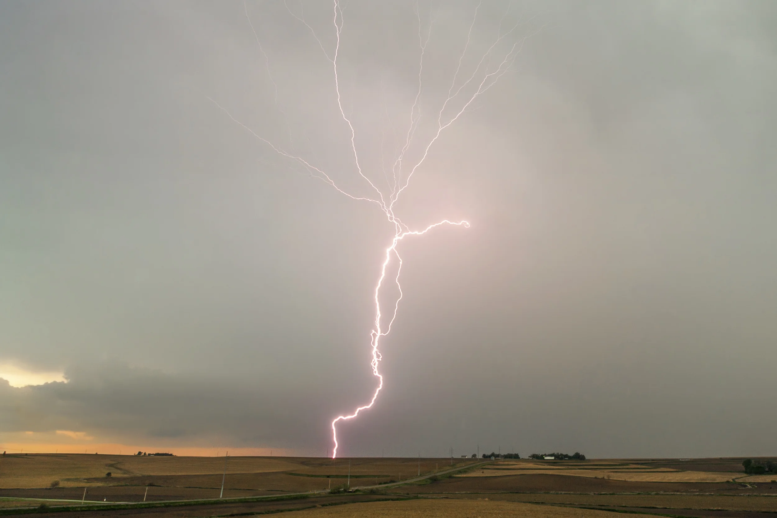 Massive +CG initiates its own upwards lightning in Blair, Nebraska on May 4, 2012