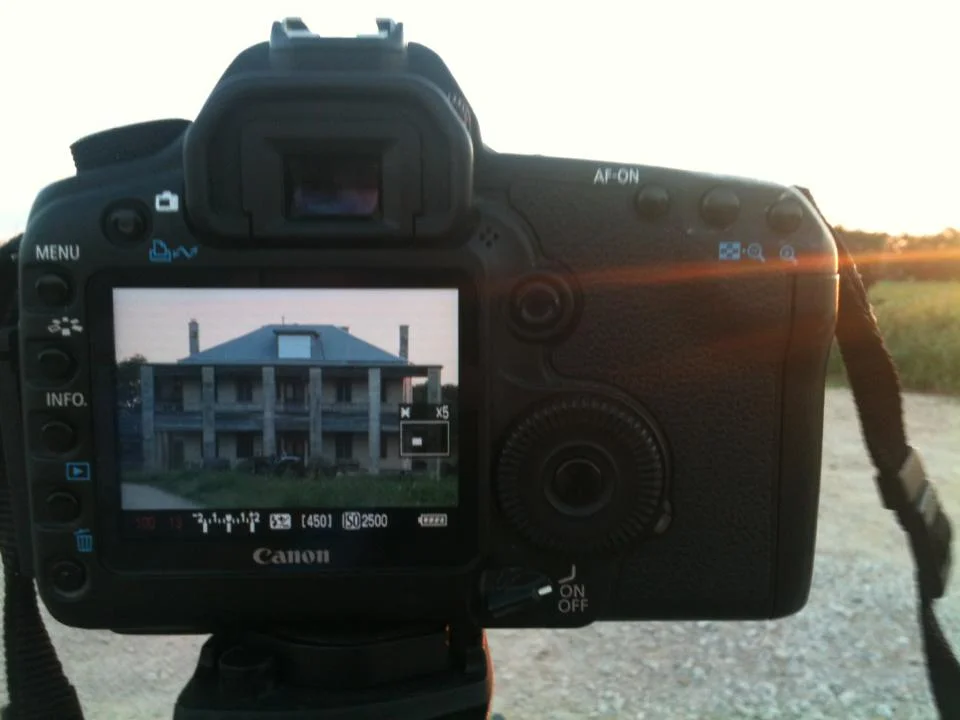 The Texas Photo Opp Massacre. Where Can You Legally Take Pictures?