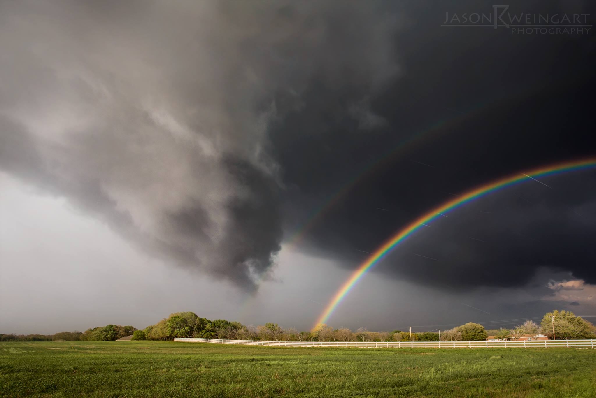  Funnel cloud and rainbow over Dublin, Texas.&nbsp; 