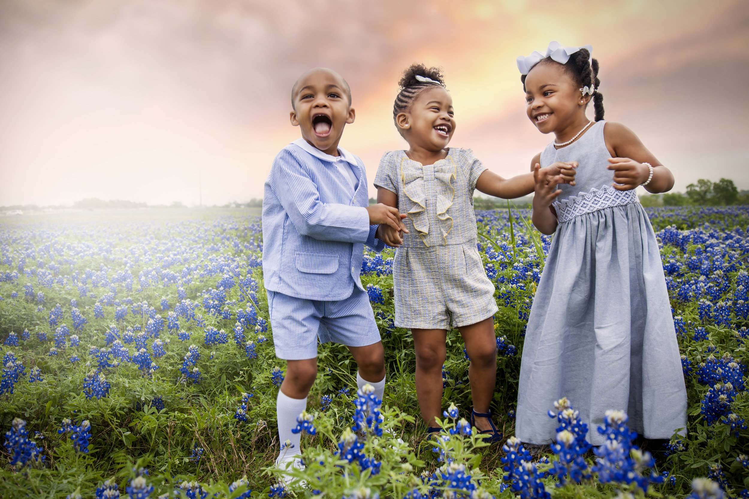 Texas Bluebonnet Portrait Sessions