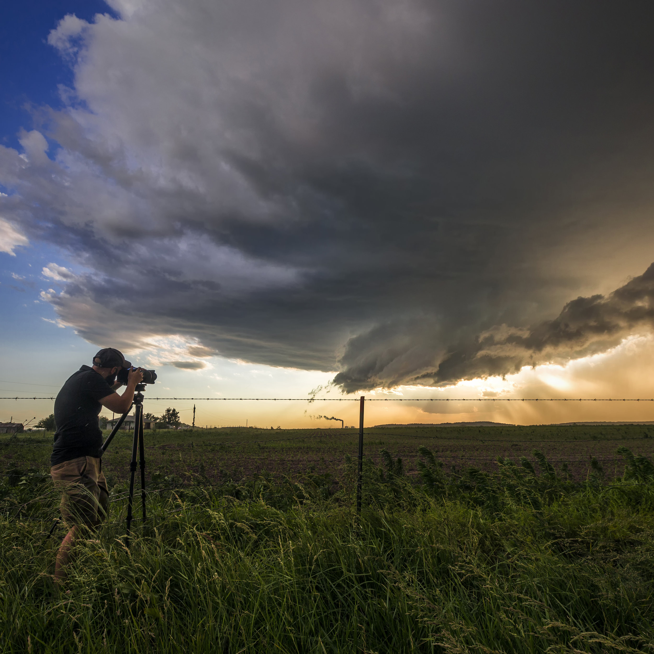  Storm Chase Tours 