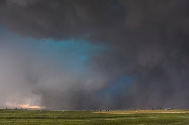 Counting down my Nineteen Most Memorable Storm Chases of the Decade.

#4 - May 31, 2013 - El Reno, Oklahoma Tornado 
The El Reno, Oklahoma tornado is the largest on record at 2.6 miles wide. Mobile doppler radar measured wind speeds of 297mph. 
We ob